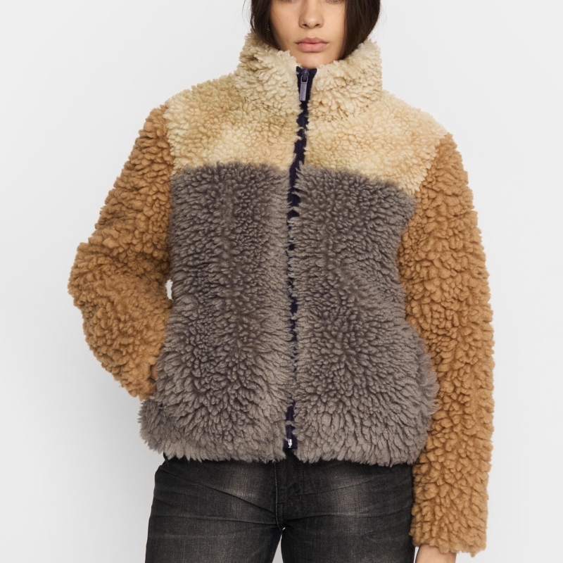 SELFHOOD Chunky Block Teddy  Beige