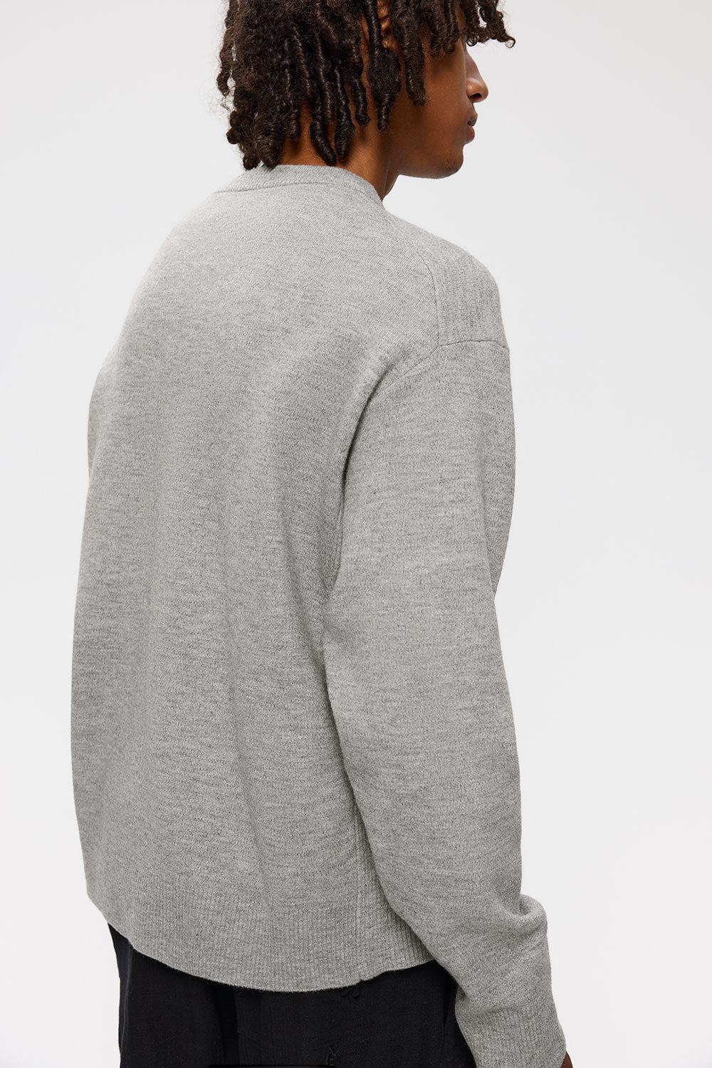 Eugene_ELVINE_knittedjumper_grey_melange-1643